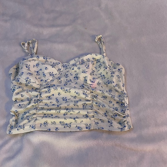 Soft material and has a really design. From shein and is a size L. - Picture 1 of 3